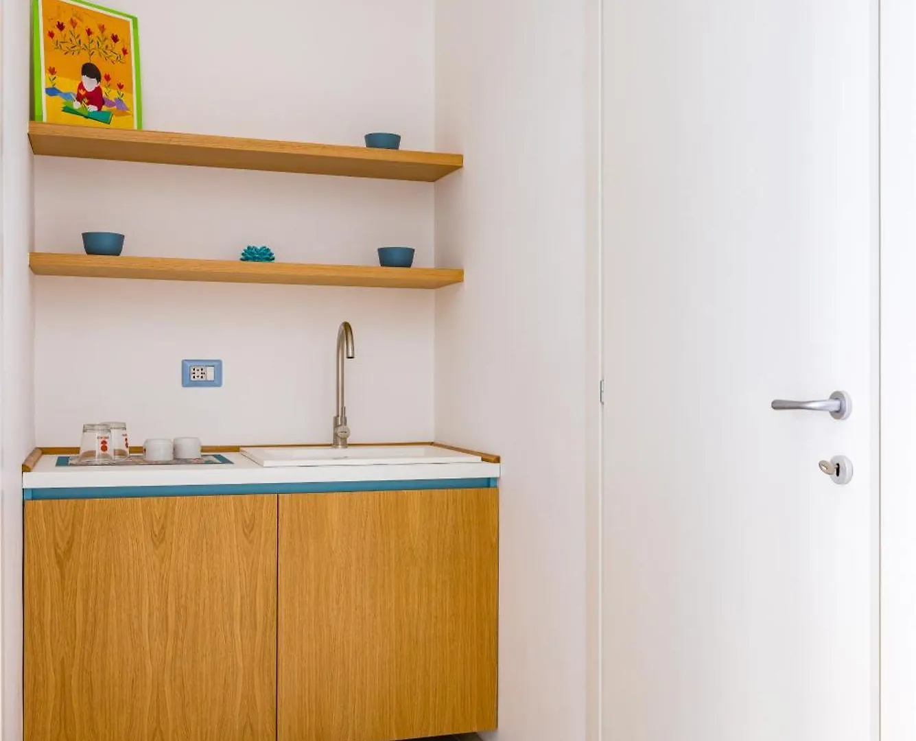 Apartment Brombeis Double Bedroom Center By Napoliapartments
