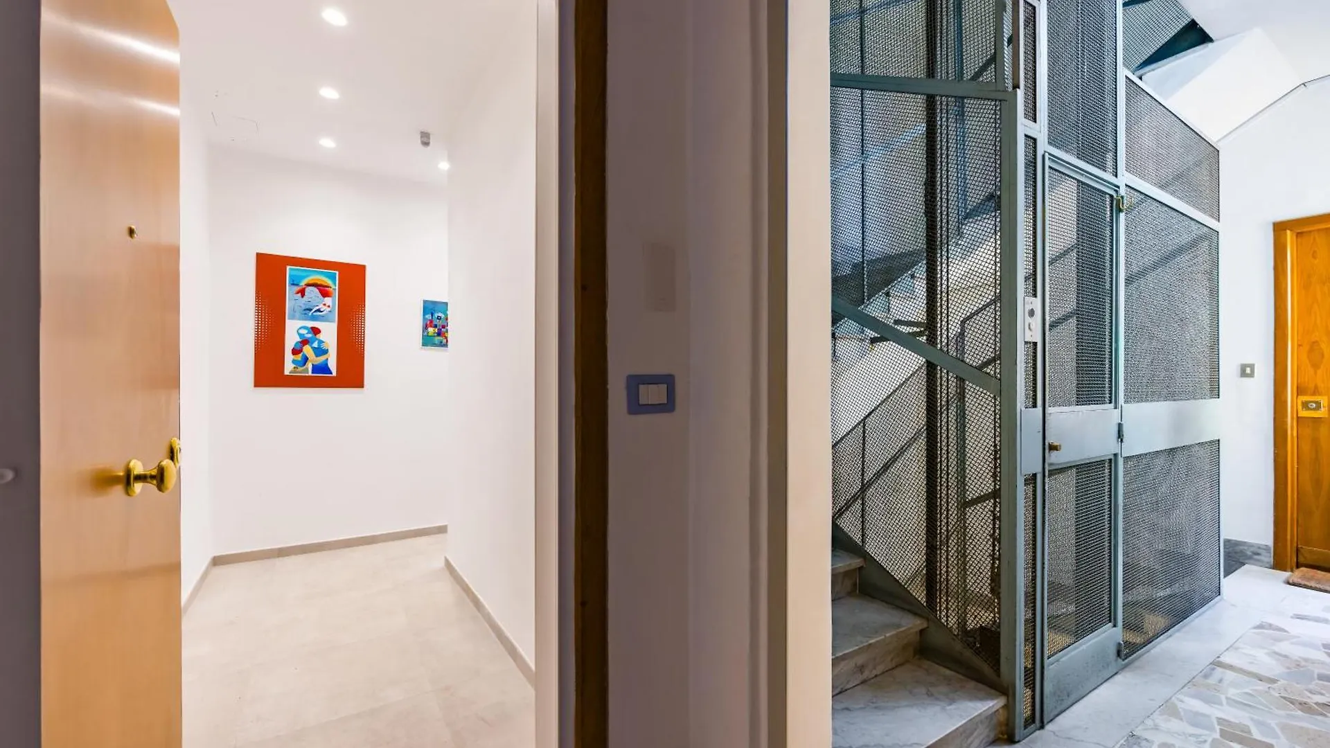 Apartment Brombeis Double Bedroom Center By Napoliapartments Italy
